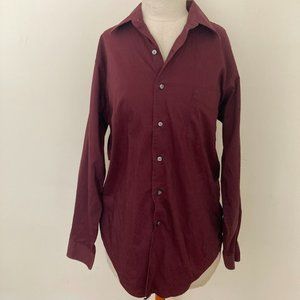 Fitted Burgundy Button-down